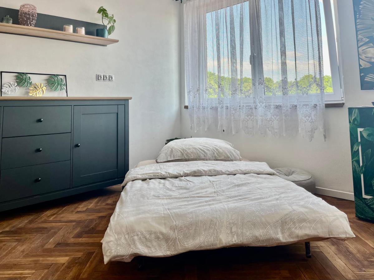 Ferienwohnung Monstera I Kolín Exterior foto